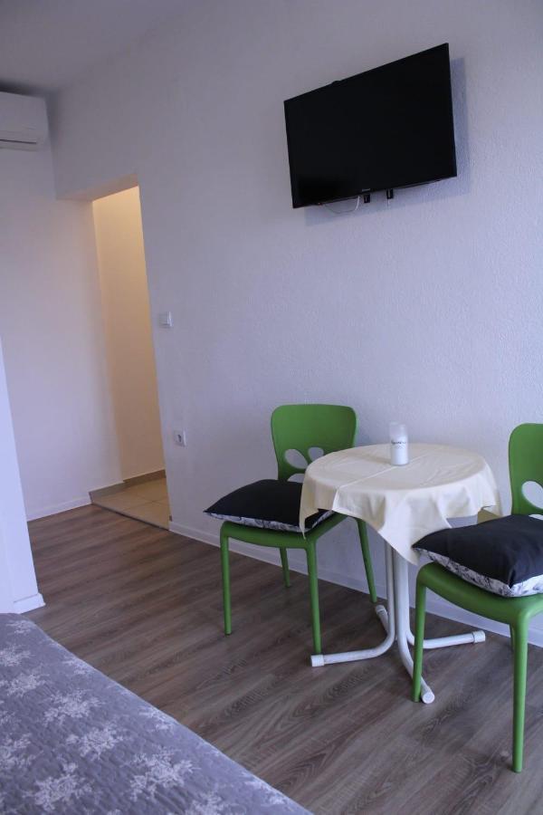 פרומאינה Superior Apt, 4 Rooms, 4 Bathrooms מראה חיצוני תמונה